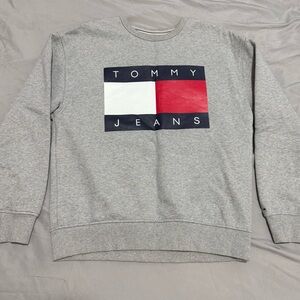 Tommy Hilfiger Jeans Gray Crewneck Sweater